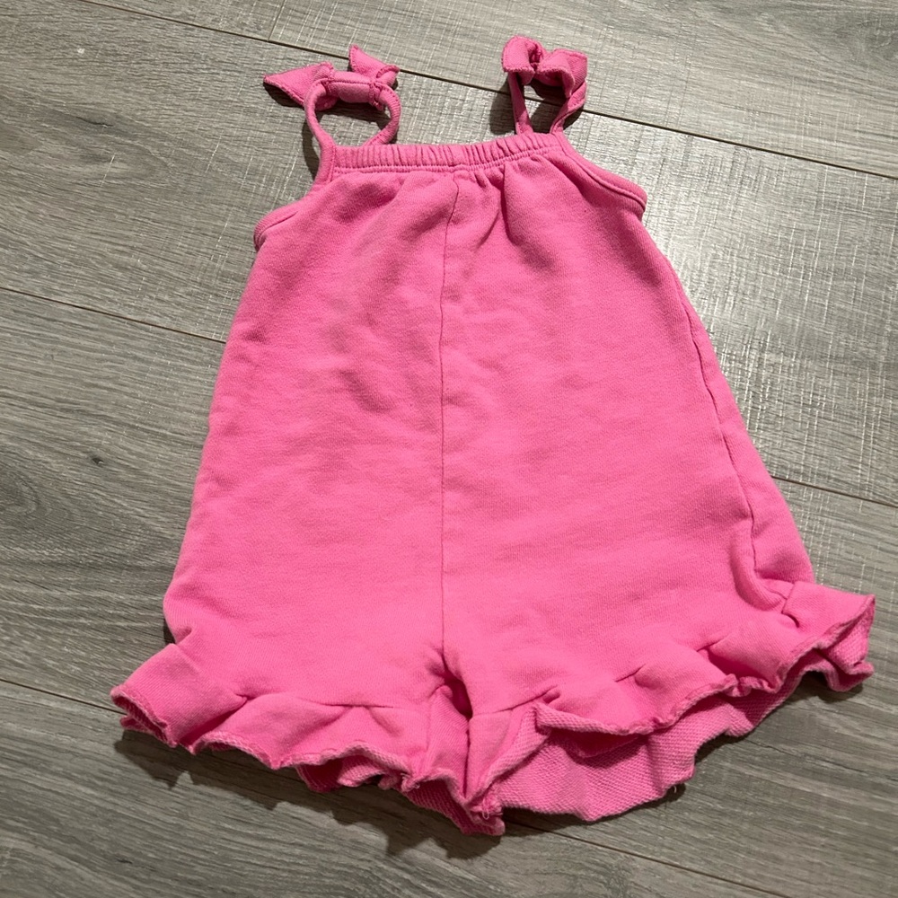 Zara 9-12 Month Ruffled Romper